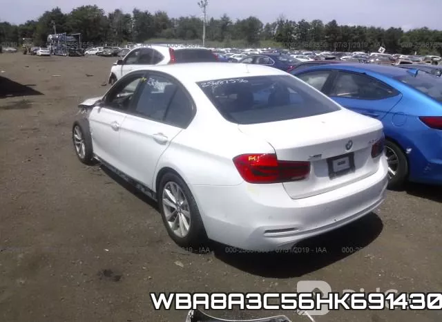 WBA8A3C56HK691430_3.webp