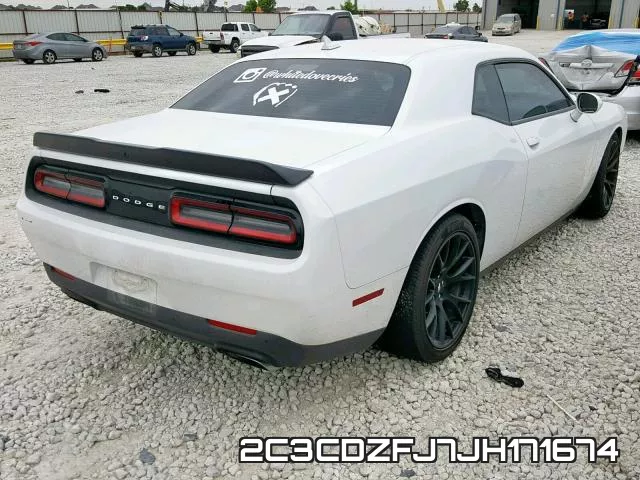 2C3CDZFJ7JH171674_4.webp