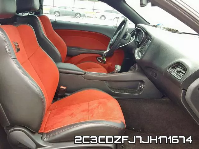 2C3CDZFJ7JH171674_5.webp