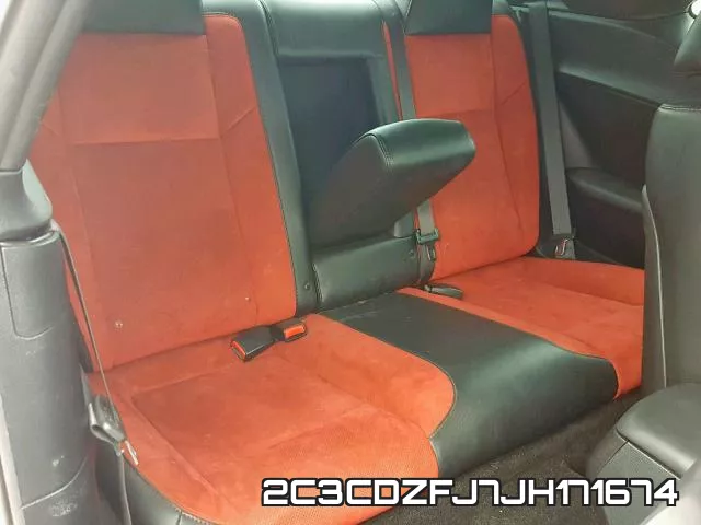 2C3CDZFJ7JH171674_6.webp