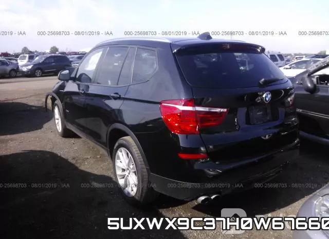 5UXWX9C37H0W67660_3.webp