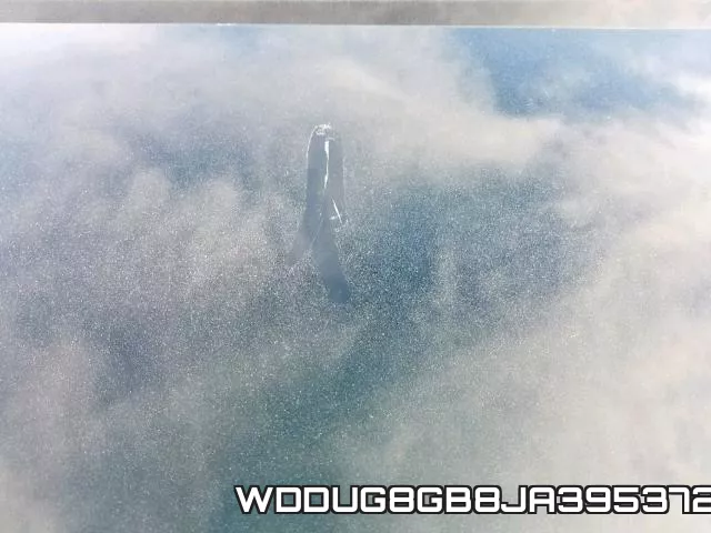 WDDUG8GB8JA395372_9.webp