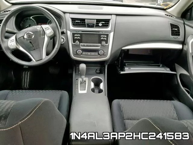 1N4AL3AP2HC241583_9.webp