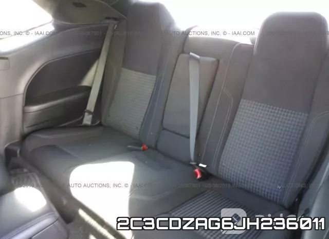 2C3CDZAG6JH236011_8.webp