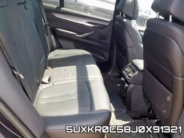 5UXKR0C58J0X91321_6.webp