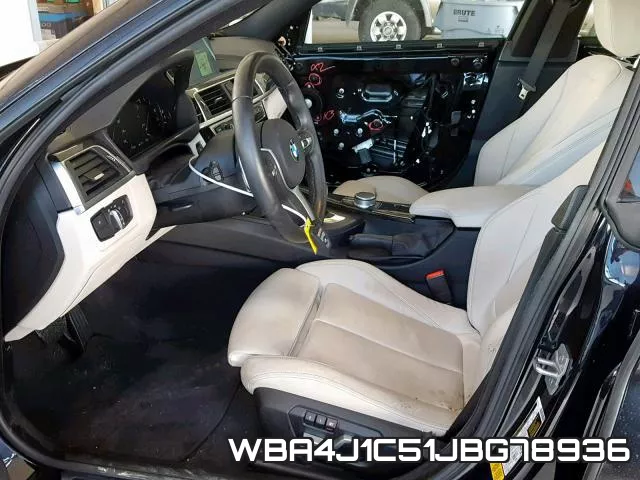 WBA4J1C51JBG78936_5.webp