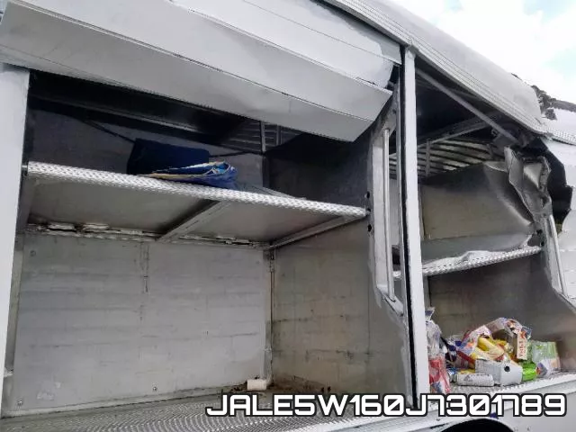 JALE5W160J7301789_6.webp