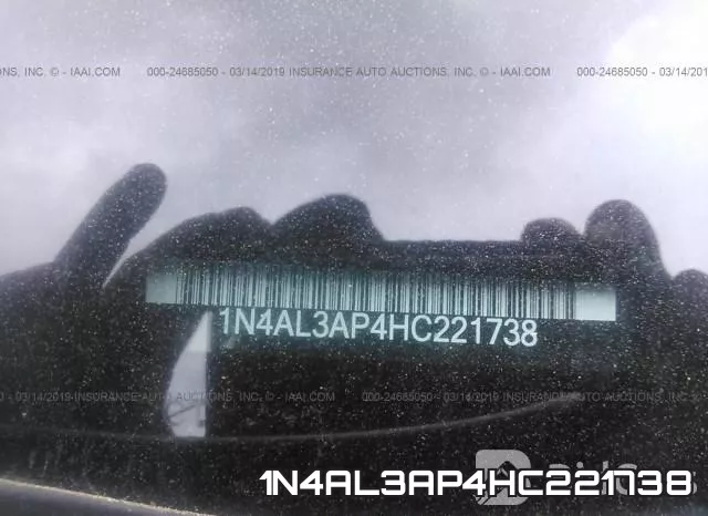 1N4AL3AP4HC221738_9.webp