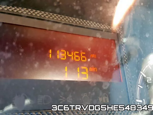 3C6TRVDG5HE548349_8.webp