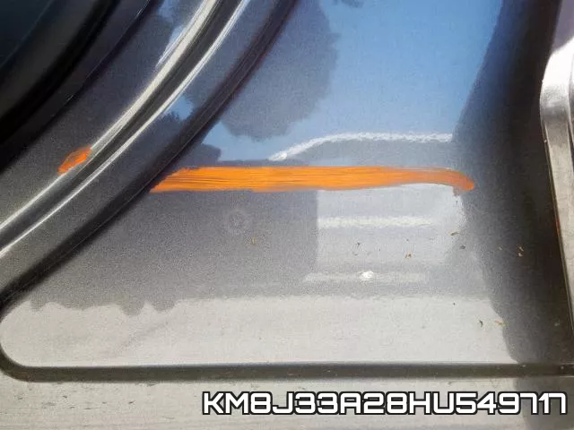 KM8J33A28HU549717