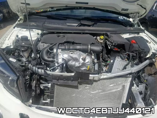 WDCTG4EB7JJ440121_7.webp