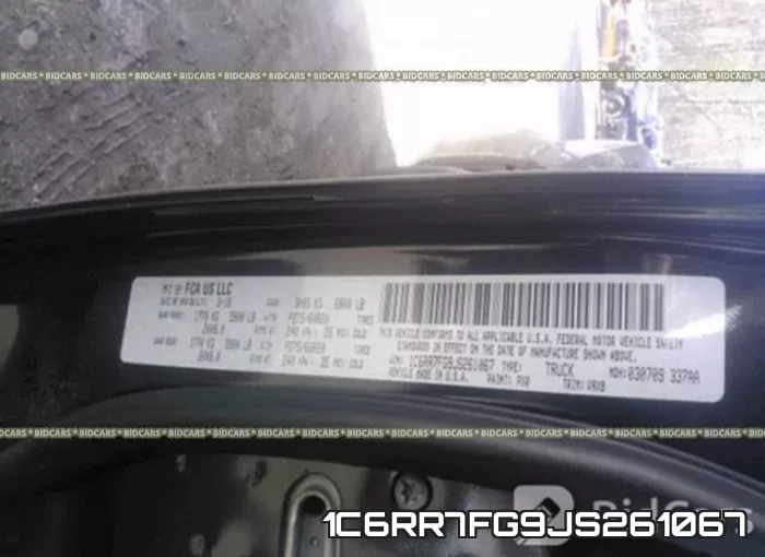 1C6RR7FG9JS261067_9.webp