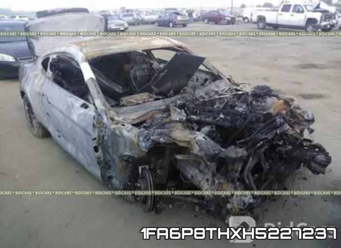 1FA6P8THXH5227237_1.webp