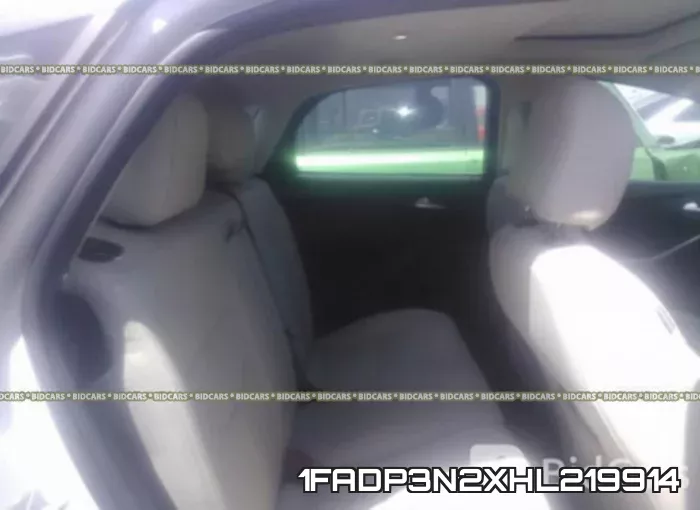 1FADP3N2XHL219914_8.webp