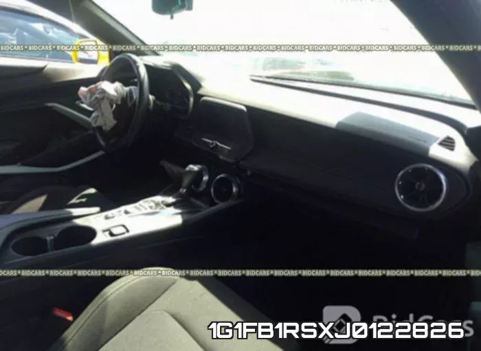 1G1FB1RSXJ0122826_5.webp