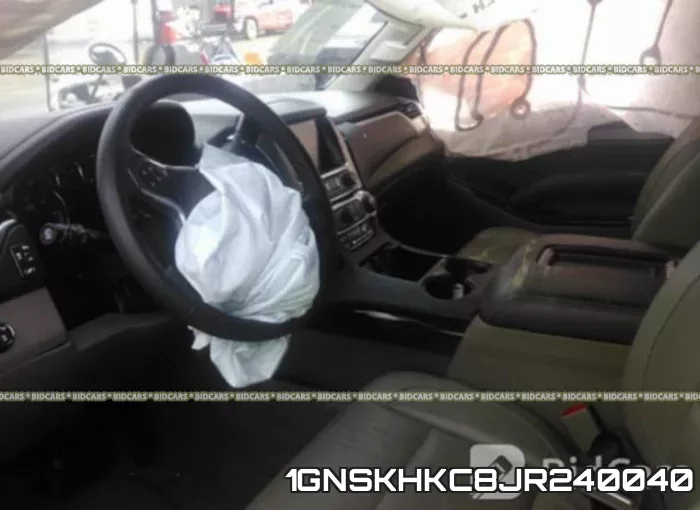 1GNSKHKC8JR240040