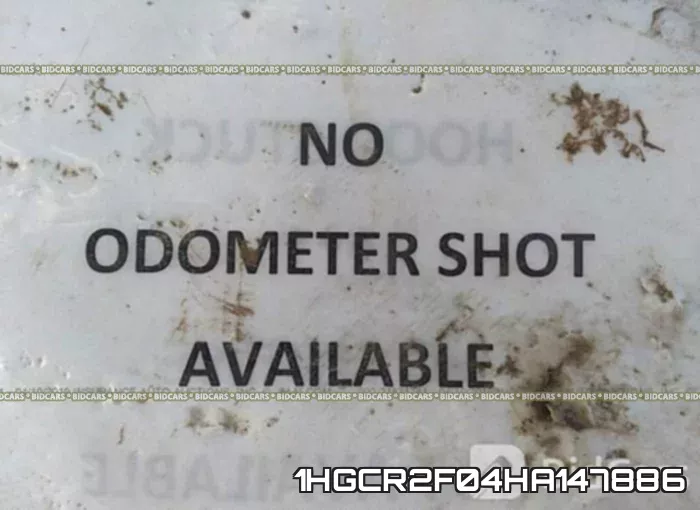 1HGCR2F04HA147886_7.webp