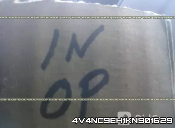 4V4NC9EH1KN901629_6.webp