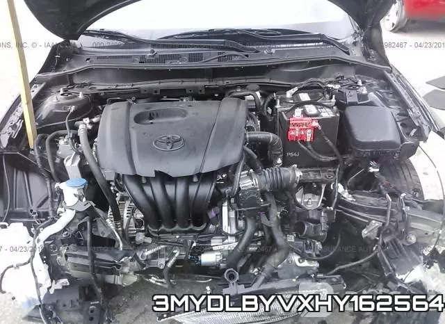 3MYDLBYVXHY162564_10.webp