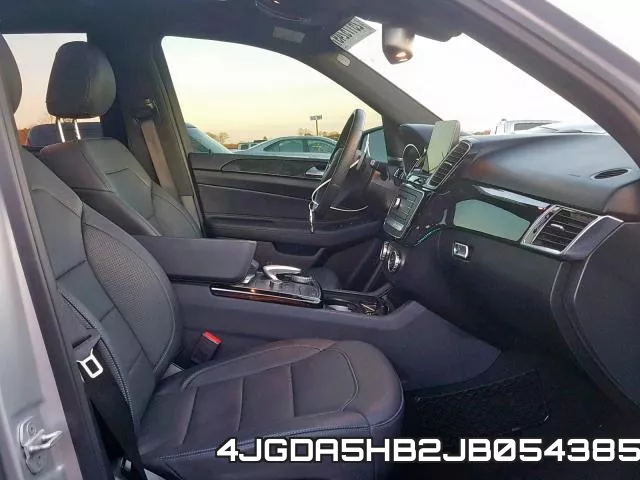 4JGDA5HB2JB054385_5.webp