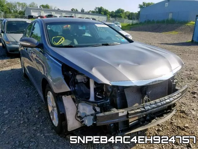 5NPEB4AC4EH924757