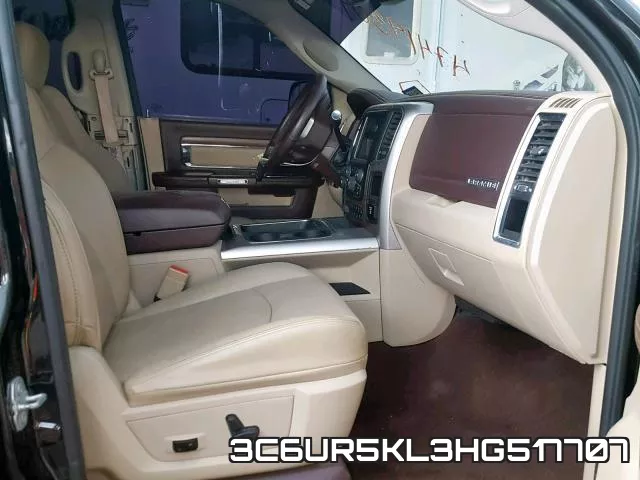 3C6UR5KL3HG517707_5.webp