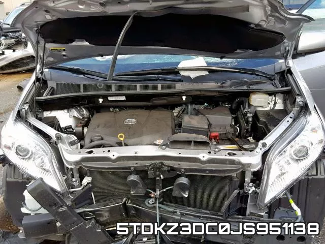 5TDKZ3DC0JS951138_7.webp