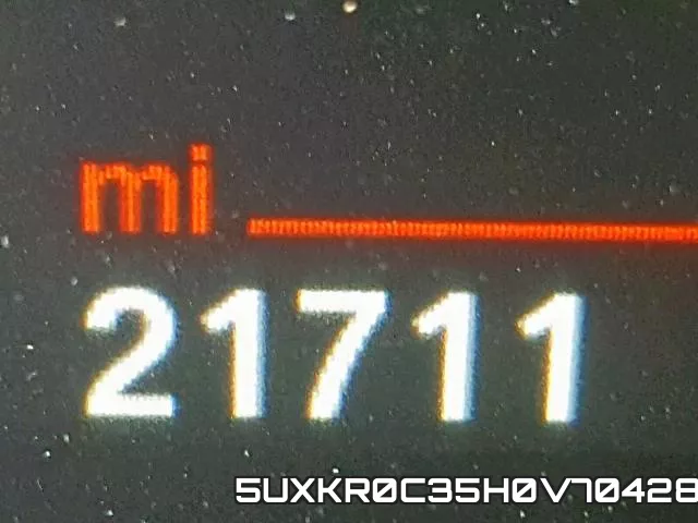 5UXKR0C35H0V70428