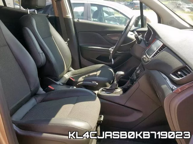 KL4CJASB0KB719023_5.webp