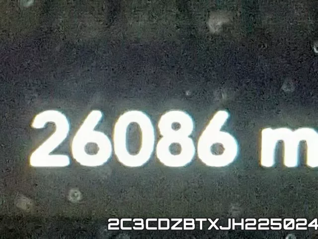 2C3CDZBTXJH225024_8.webp