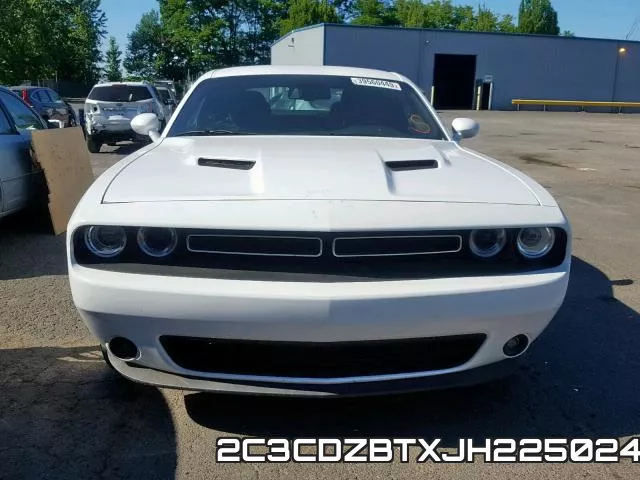 2C3CDZBTXJH225024_9.webp