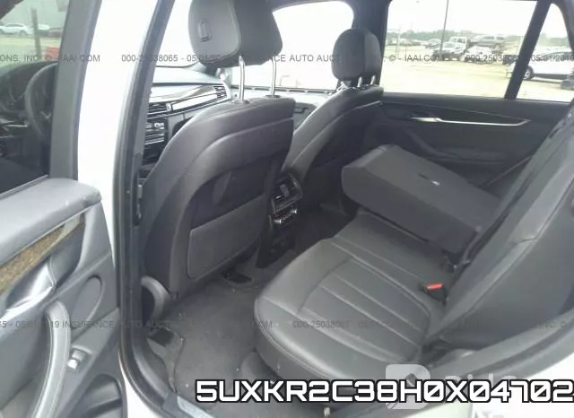 5UXKR2C38H0X04702_8.webp