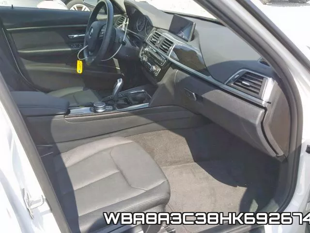 WBA8A3C38HK692674_5.webp