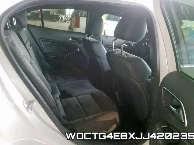 WDCTG4EBXJJ420235_6.webp