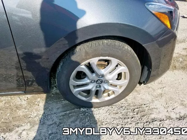 3MYDLBYV6JY330450_9.webp