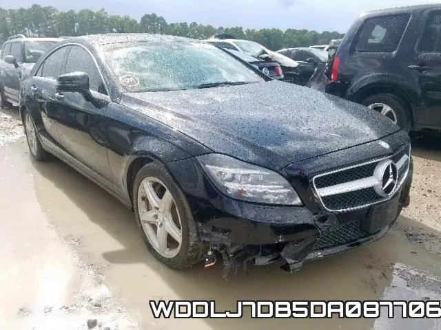 WDDLJ7DB5DA087706