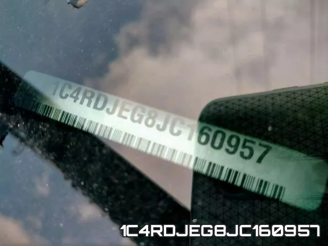 1C4RDJEG8JC160957_10.webp