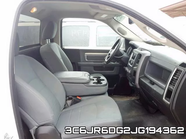 3C6JR6DG2JG194362_5.webp