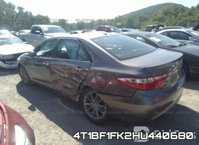 4T1BF1FK2HU440680_3.webp