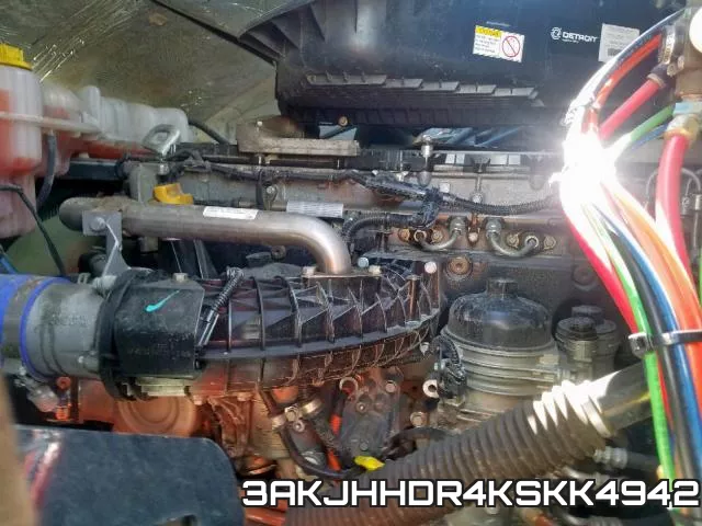 3AKJHHDR4KSKK4942_7.webp
