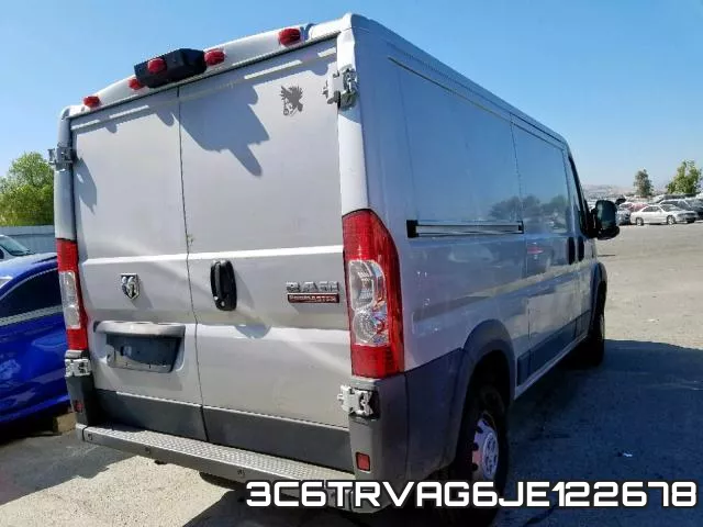 3C6TRVAG6JE122678_4.webp