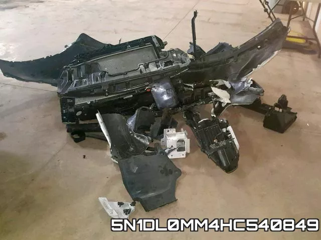 5N1DL0MM4HC540849_9.webp