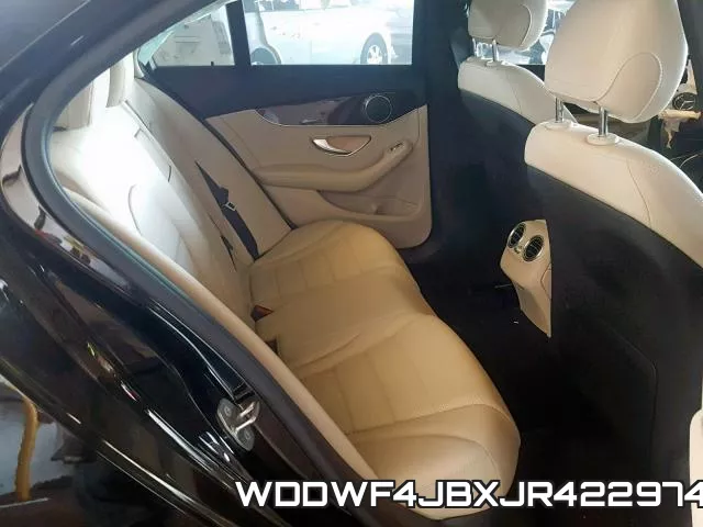 WDDWF4JBXJR422974_6.webp
