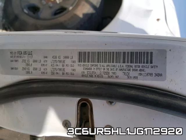 3C6UR5HL1JG172920_10.webp