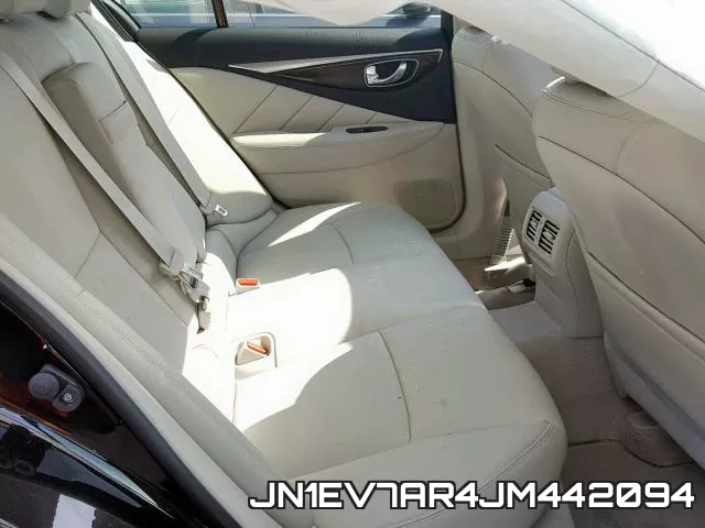 JN1EV7AR4JM442094_6.webp