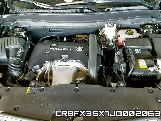 LRBFX3SX7JD002063_7.webp