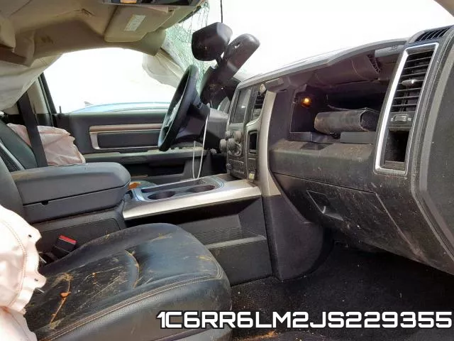 1C6RR6LM2JS229355_5.webp