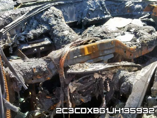 2C3CDXBG1JH135932_8.webp