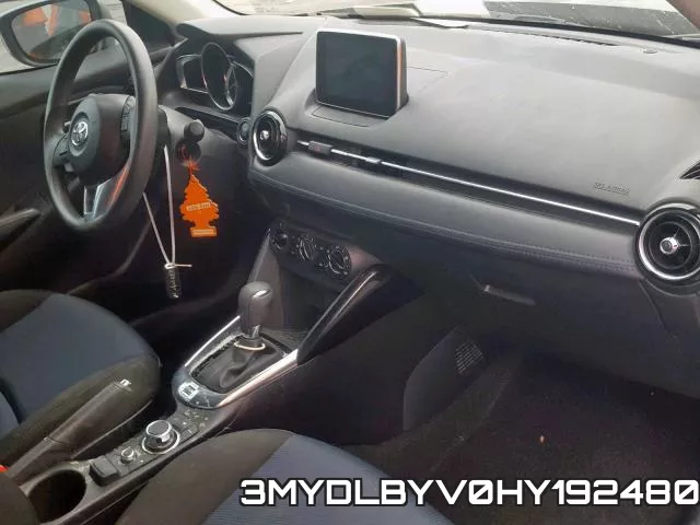 3MYDLBYV0HY192480_9.webp