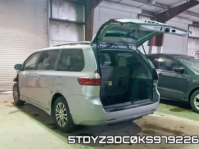 5TDYZ3DC0KS979226_3.webp